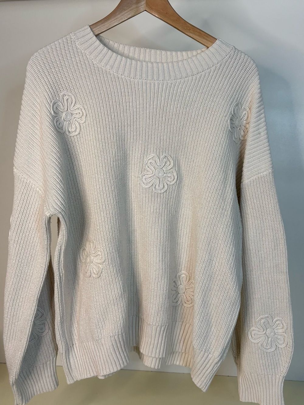 Laura Ashley Cream Floral Appliqué Knit Sweater - 1x